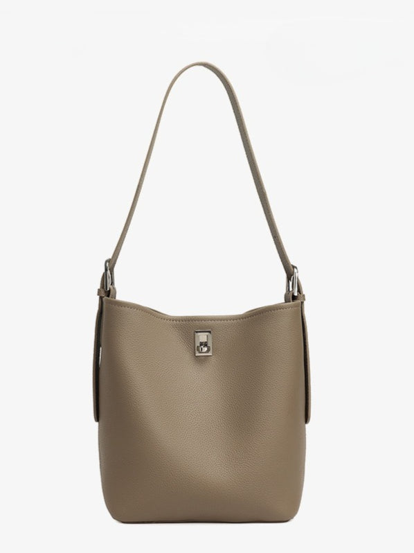 Women's Full-Grain Cowhide Sculpted Bucket Bag with Turn-Lock